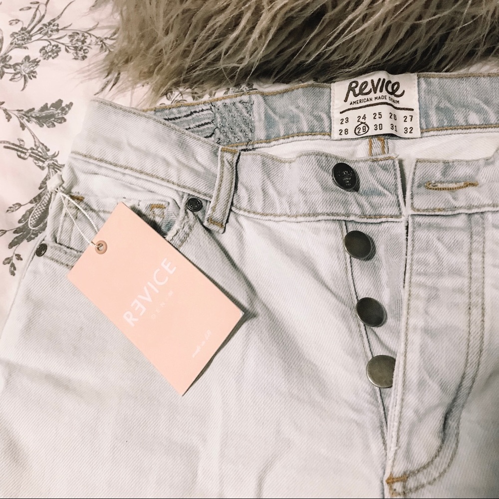 New Revice Jeans